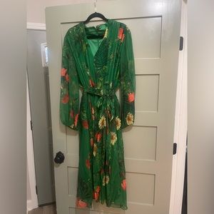 Alex Marie
Hayden V-Neck Long Sleeve Pleated Palm Floral Print Tie Waist Dress